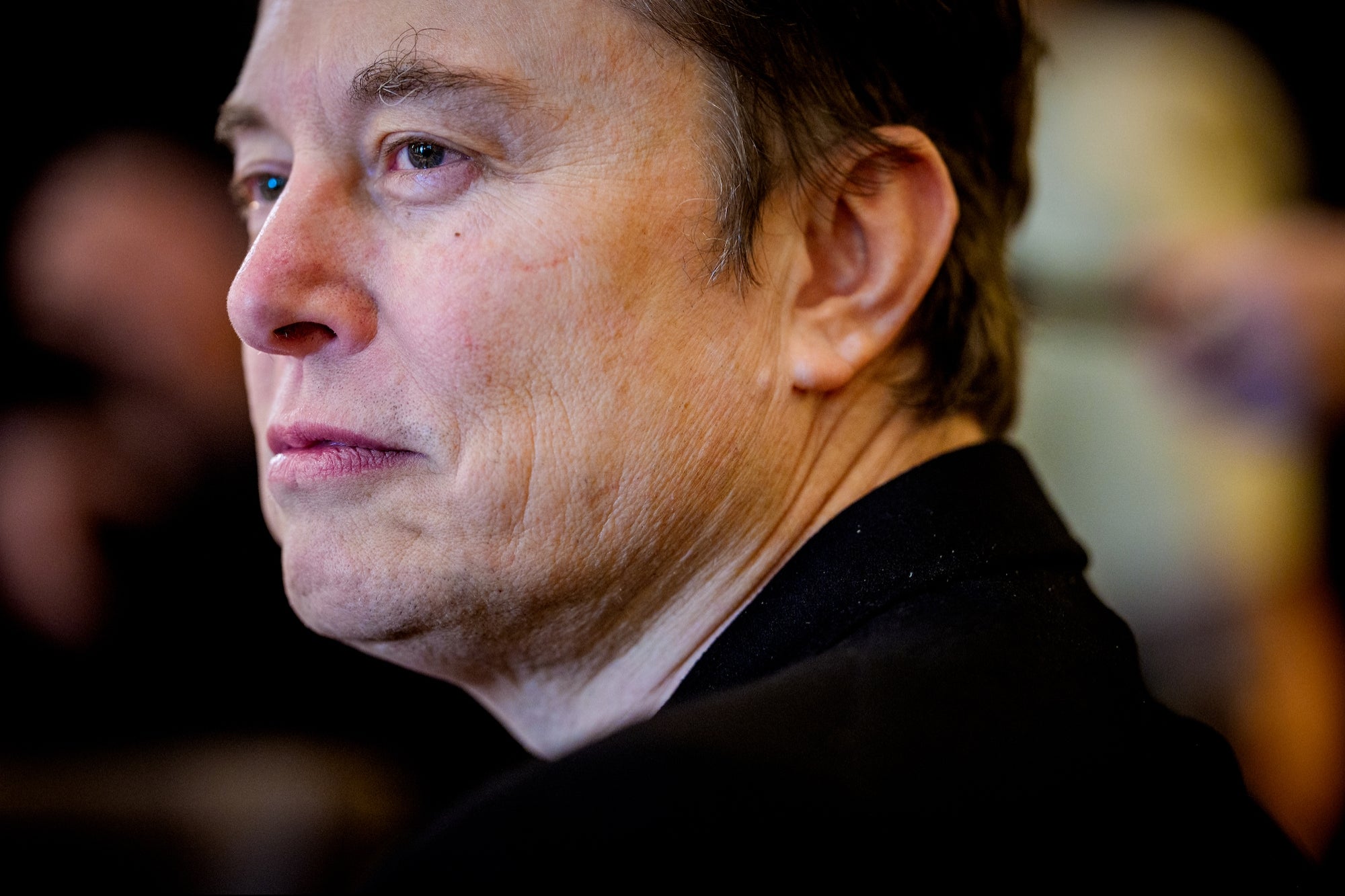 Így tervezi Elon Musk az X és a Tesla legújabb problémáinak megoldását
